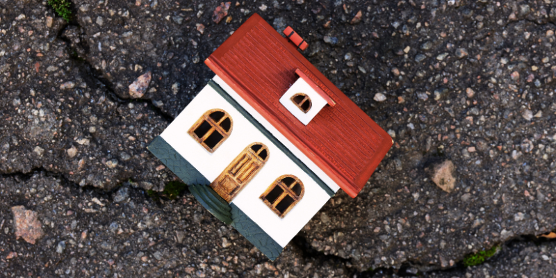How to Sell a Property with Foundation Problems In [market_city]