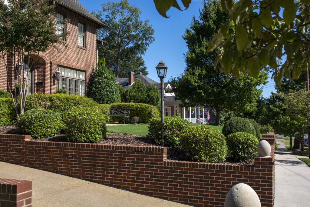 Exterior view of brick home for sale in Rome, GA.