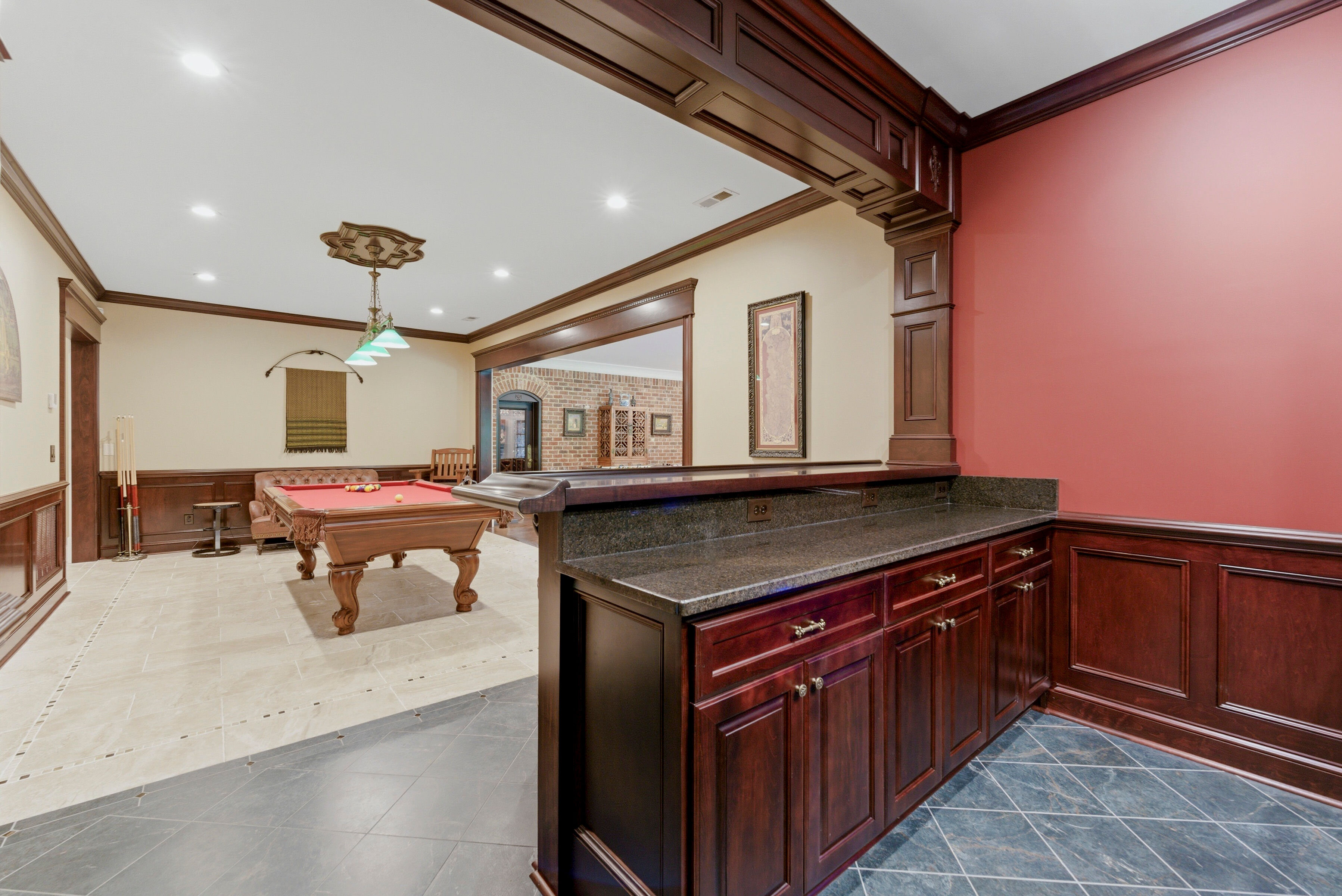 525 N River Rd 067abcd