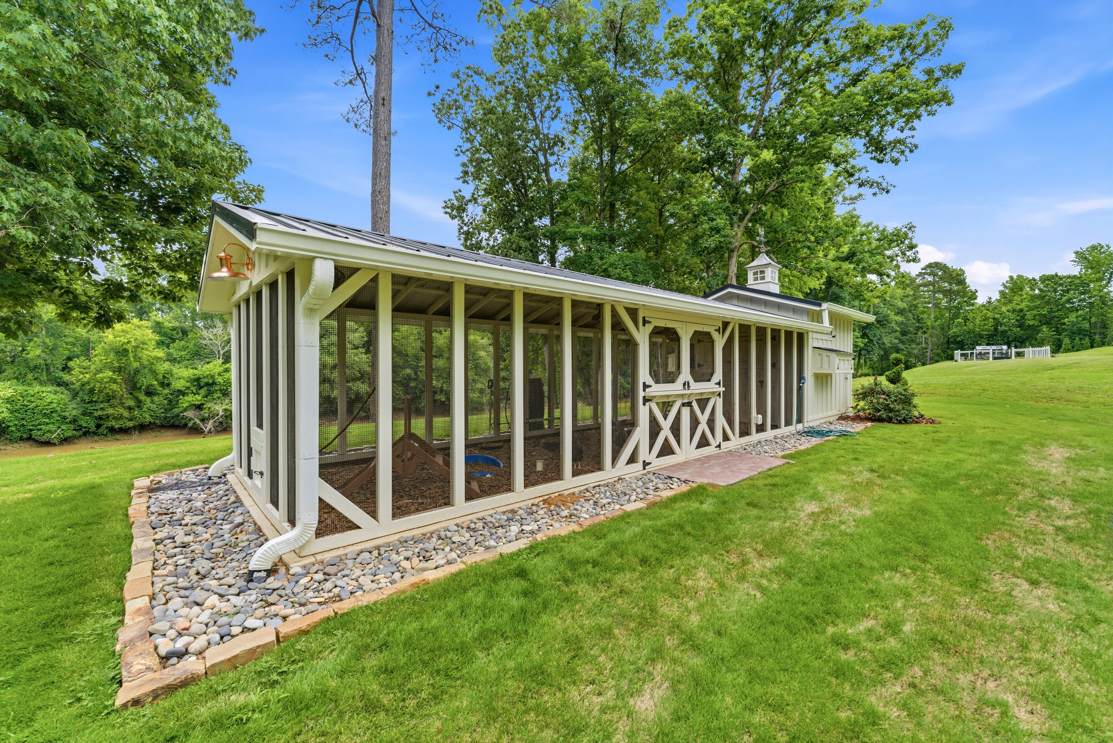 525 N River Rd 116b