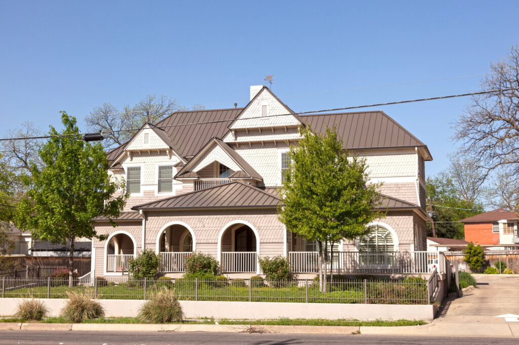 Is Selling A House To A "We Buy Houses" Company In Fort Worth A Good Idea?