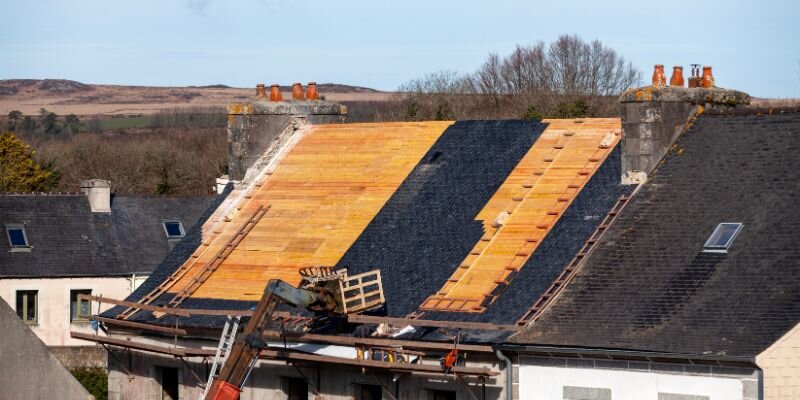 Assessing Your Roof’s Condition Before Listing Your Home