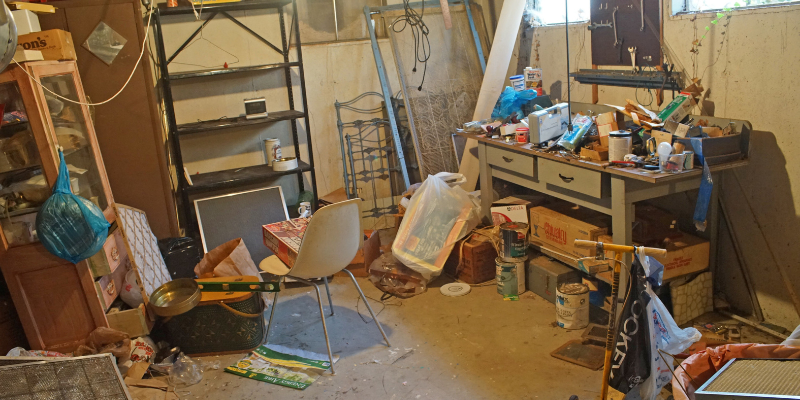 Sell Your Hoarder House Fast In [market_city]