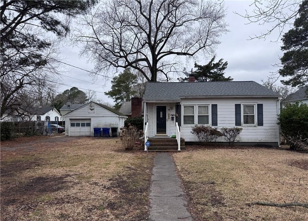 Cottage-style house on May Street in Portsmouth, VA that O’Neill Home Buyers bought from the heir as-is