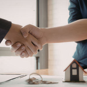 Selling a Home With a Lien Washington