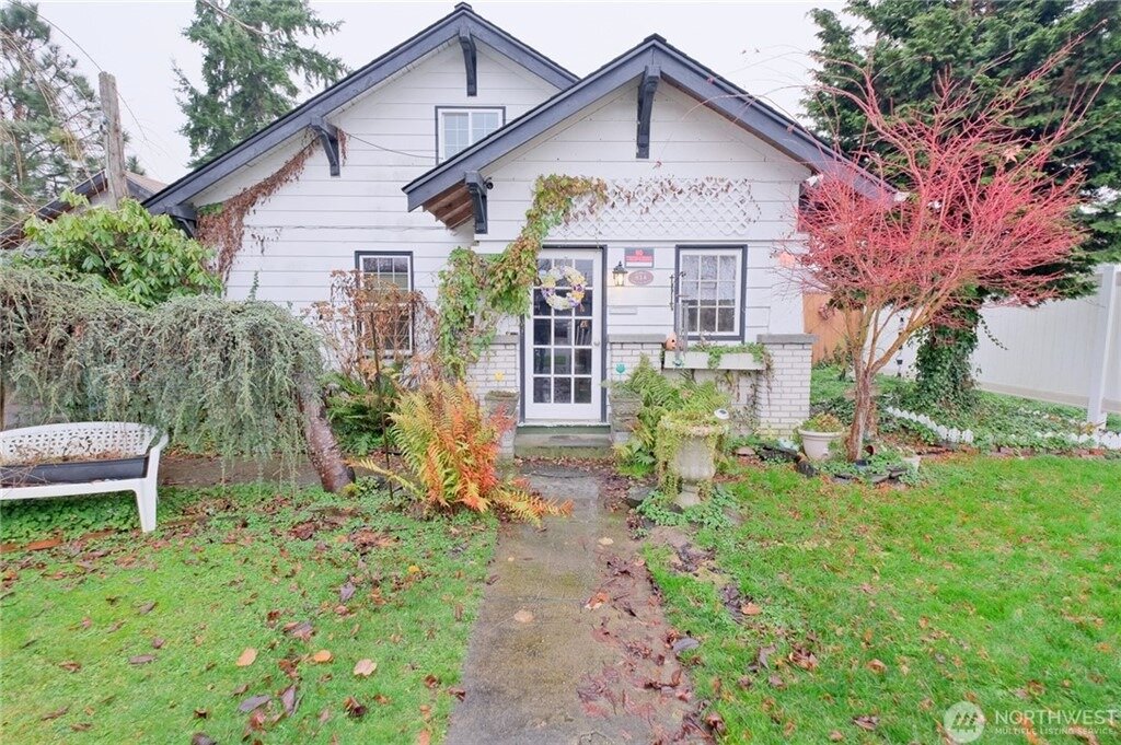 E 51st Street Tacoma WA 98404
