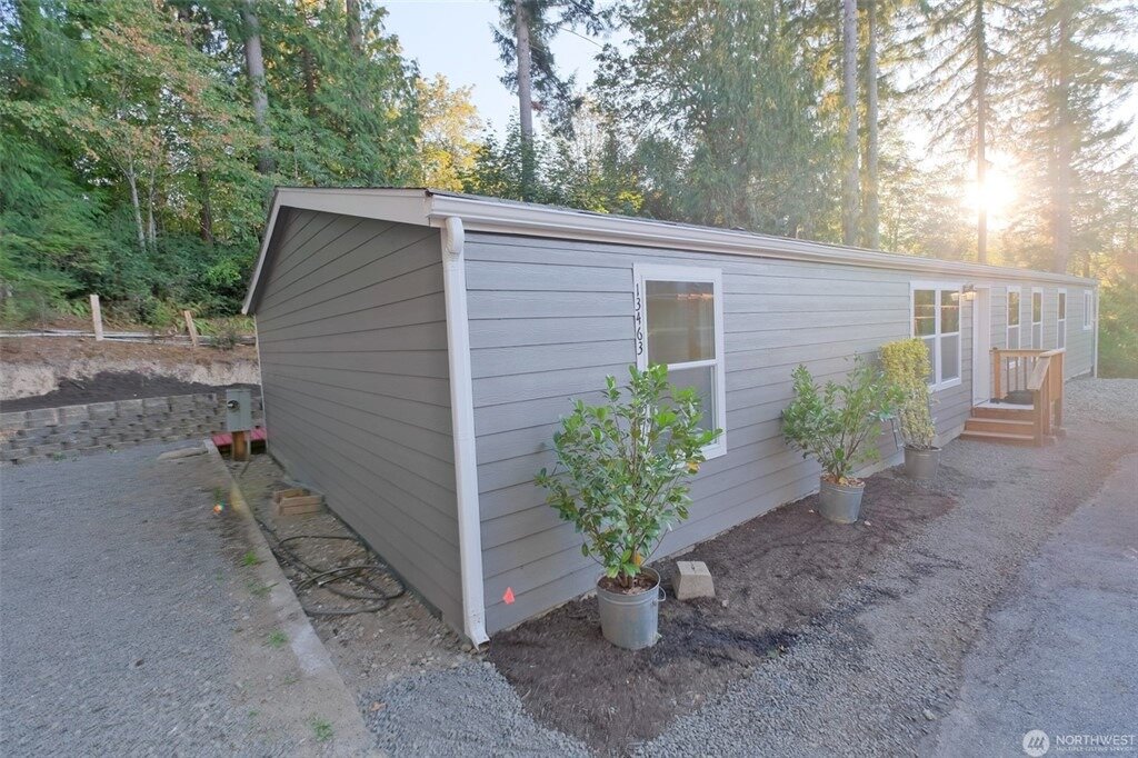 Peekaboo Avenue Poulsbo WA 98370
