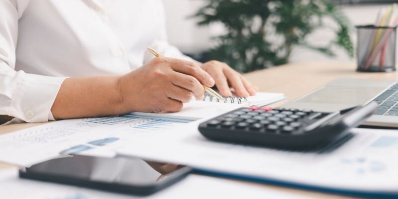 Is It Possible to Sell a House With a Lien in North Carolina