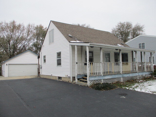Is Selling A House To A "We Buy Houses" Company In Chicagoland A Good Idea?