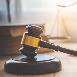 Selling a House Under a Pending Lawsuit in Maryland