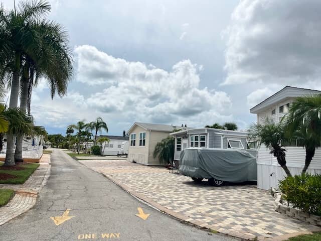 Georgia cash mobile home park