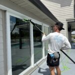 What’s the Best Way to Clean Windows Without Leaving Streaks in Pelican Bay, Florida?