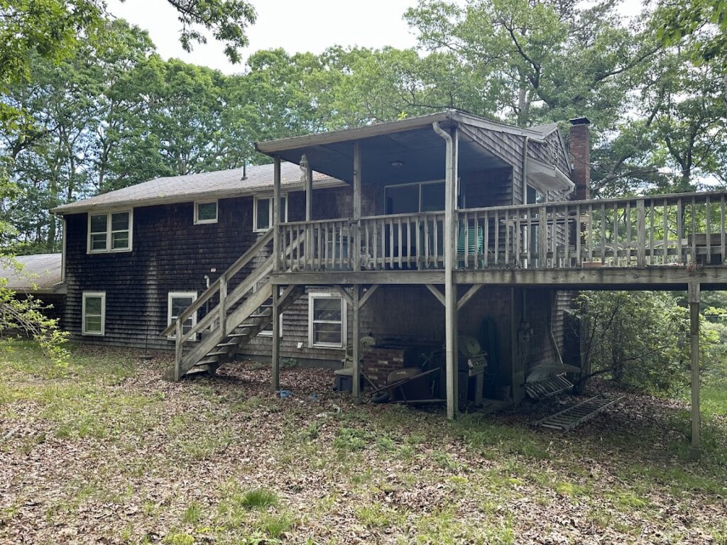 Exterior view of probate property at 203 Clark Rd purchased for cash