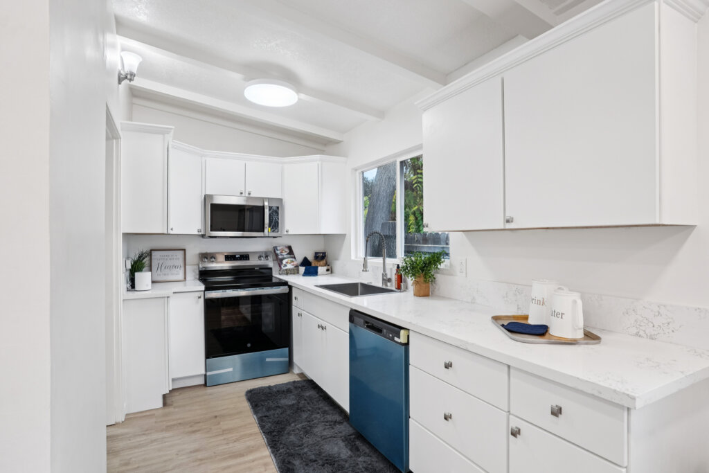 2780 american ave kitchen after