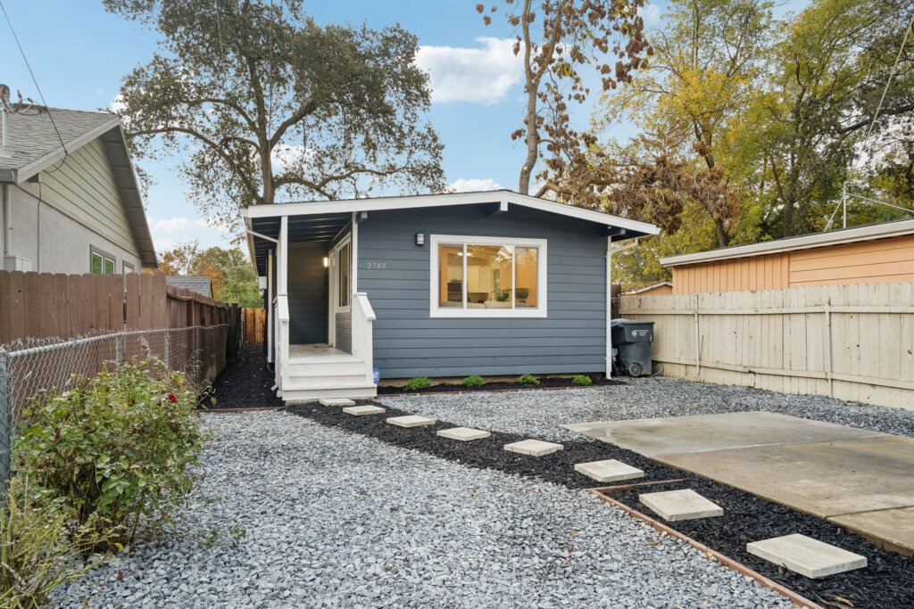 2780 american ave front after