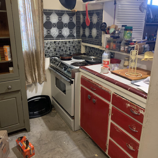 2780 american ave kitchen before