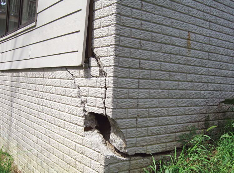 how to sell a house with foundation damage in co