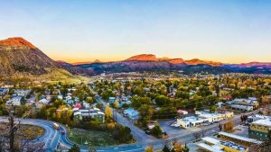 companies who buy houses fast in Durango CO