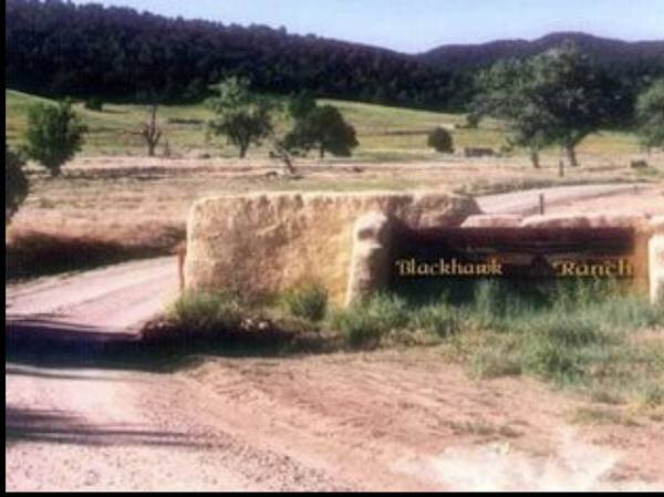 00j0j_1KMJFYbyKED_600x450