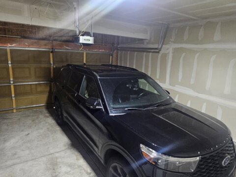 Sheringham Dr. Garage