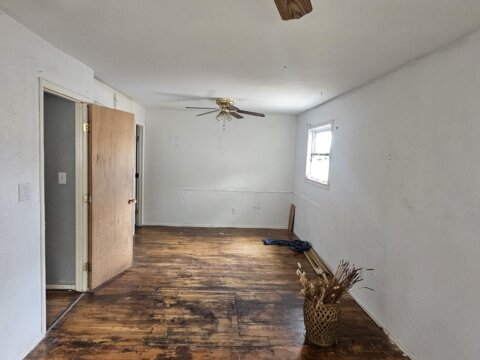 Prado Dr. Wholesale Basement 2