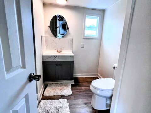 Quail Hill Galley Rd. Bathroom 2