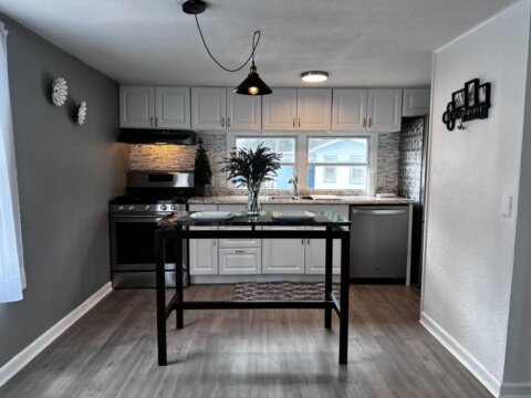 Quail Hill Galley Rd. Kitchen Main Image