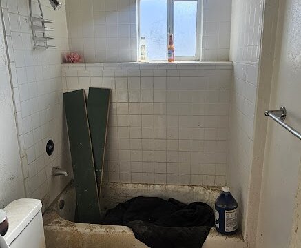 El Vereda Fountain CO Flip - Bathroom 2