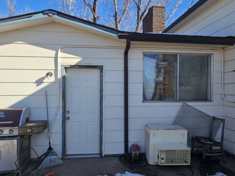 El Vereda Fountain CO Flip - Rear Entrance