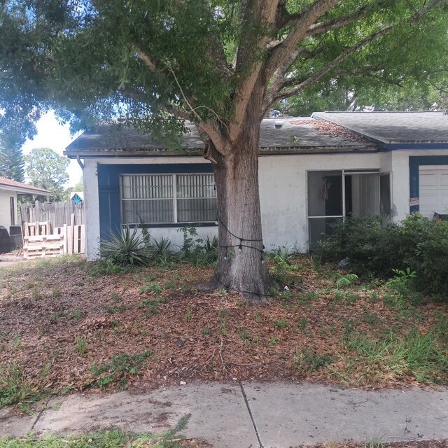 House recently purchased as-is for cash by JiT Home Buyers with no repairs required