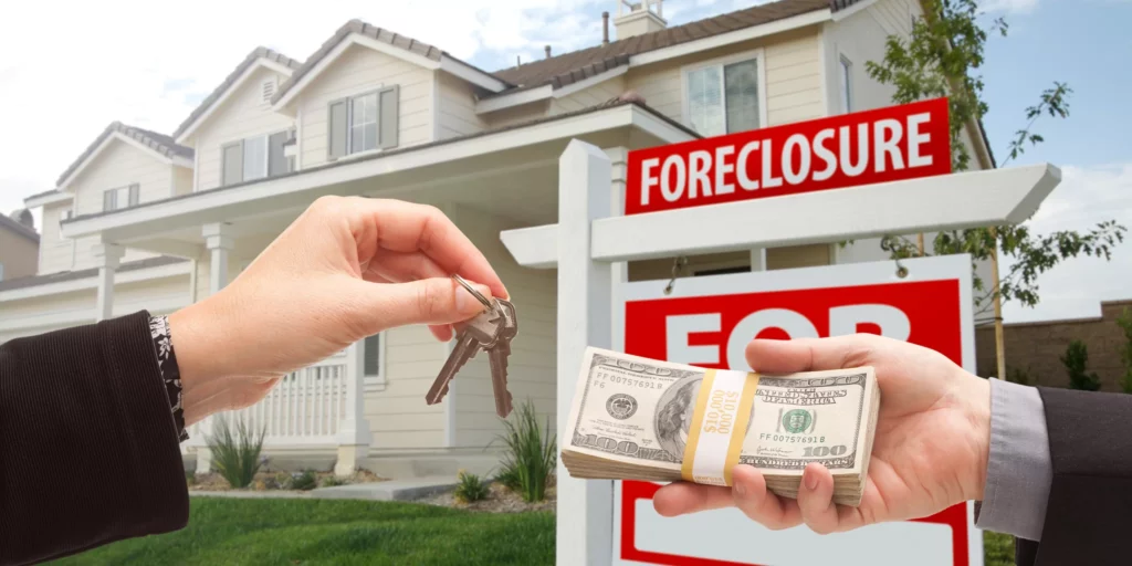 Benefits of Selling Your Home for Cash to Avoid Foreclosure