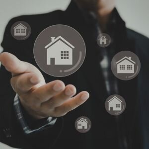 Transaction Coordinator Compared to Real Estate Assistant in Sunnyvale