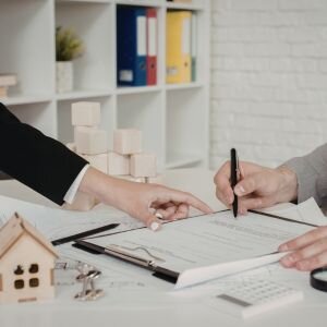 How Transaction Coordinators Organize Real Estate Deals in Sunnyvale