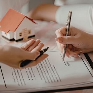 The Role of Transaction Coordinators in Organizing Deals in Sunnyvale