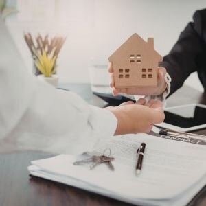 Why Transaction Coordinators Are Needed by Real Estate Wholesalers in Sunnyvale