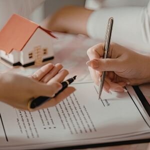 Real Estate Closing Paperwork in Sunnyvale