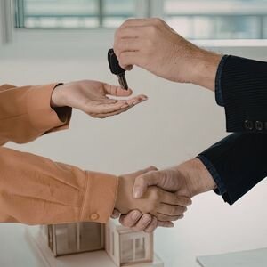 What Agents and Investors Pay for Transaction Coordination Sunnyvale