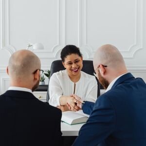 Why Agents and Investors Use Transaction Coordinators Sunnyvale
