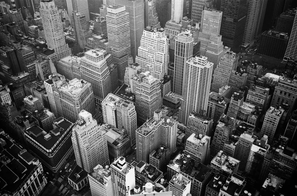 City in black and white