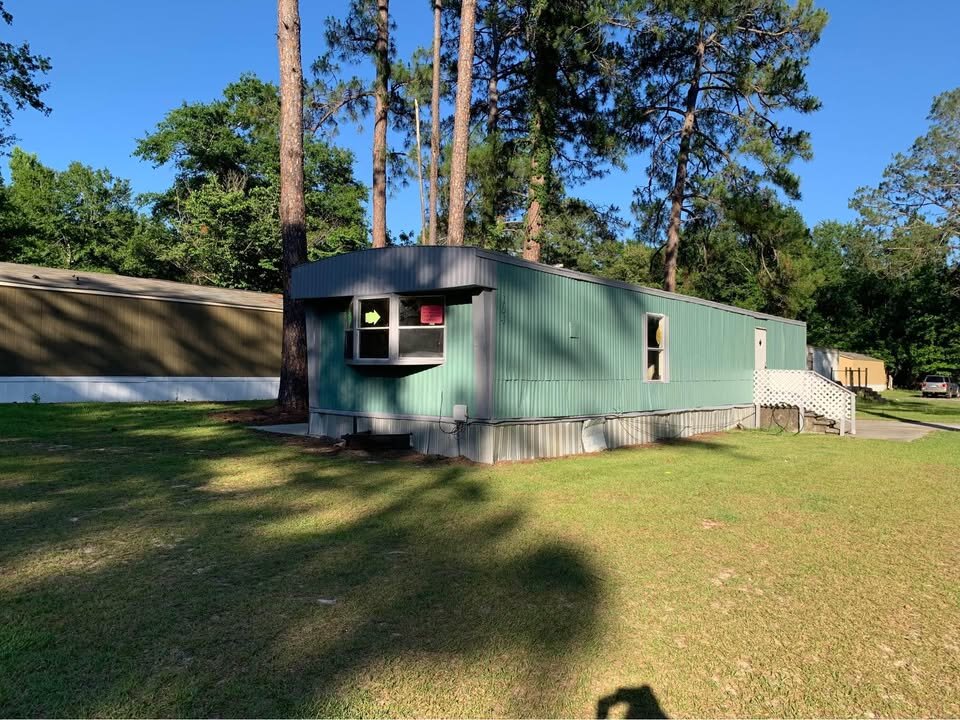 we buy trailer homes fast