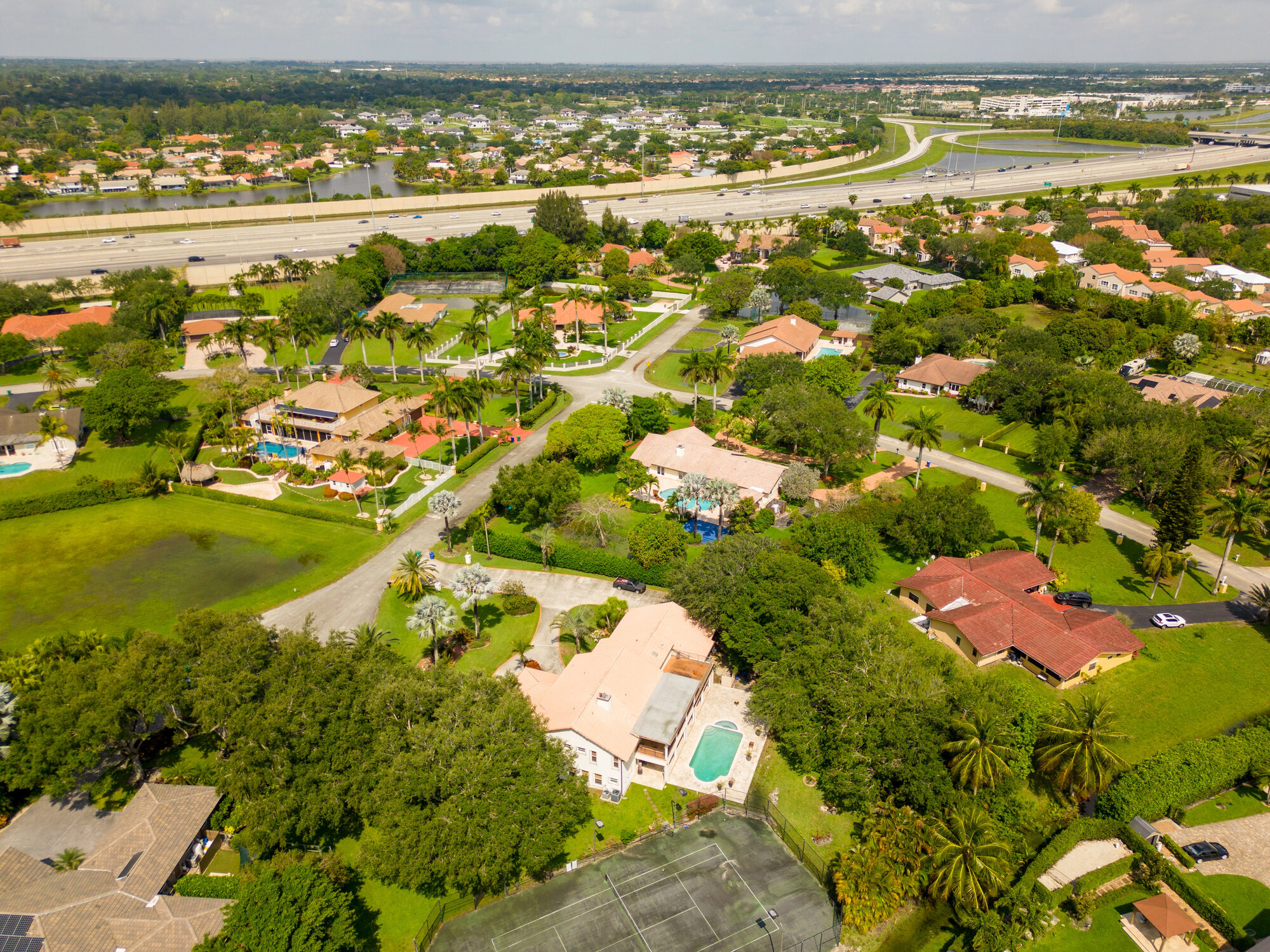 Why South Florida Sellers Choose Ownably