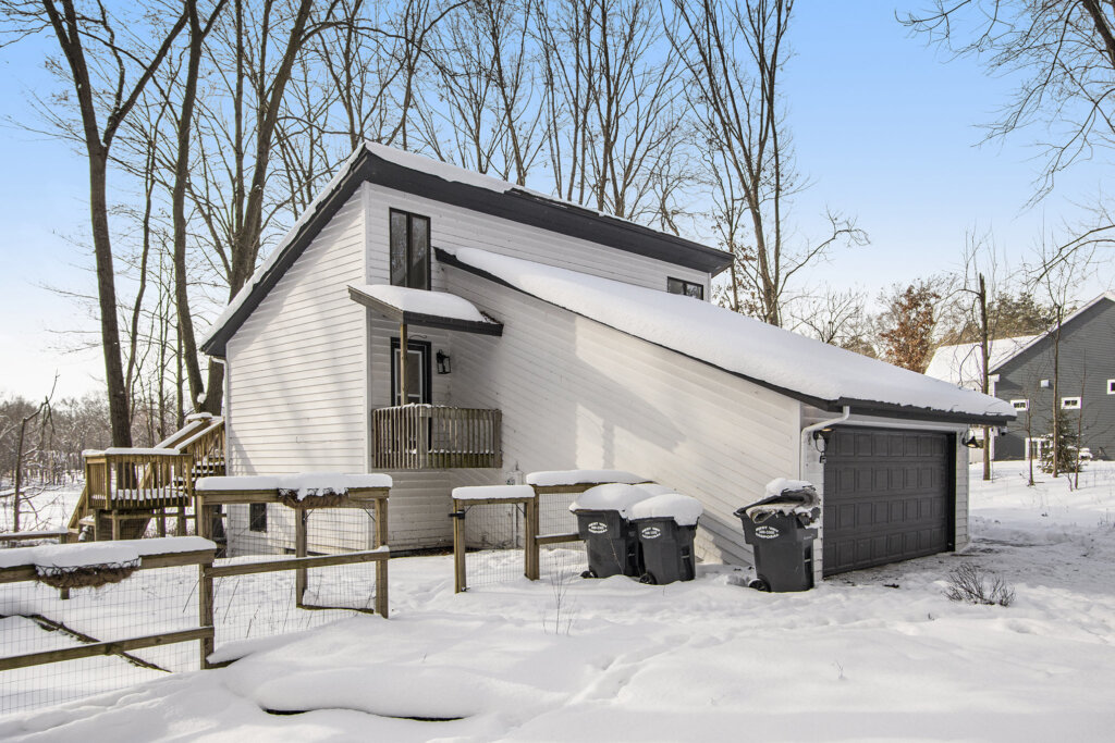 Is Selling A House To A "We Buy Houses" Company In Kalamazoo A Good Idea?