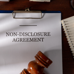 What Happens If a Seller Backs Out of a Contract Ohio