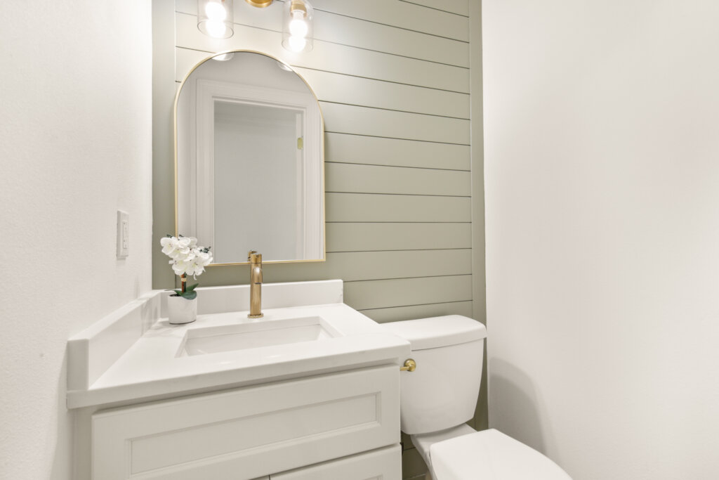 Fontainebleau Subdivision in Mandeville , LA Bathroom Renovation