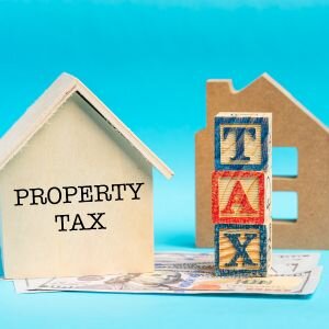 What are the tax implications of selling a house in Tennessee