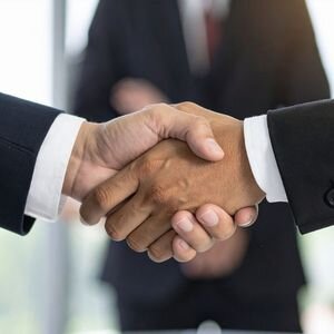 How Much Does a Realtor Charge to Sell Your House Tennessee