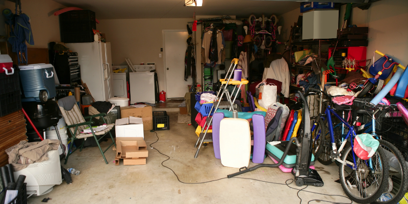 Selling a Hoarder House in [market_city]