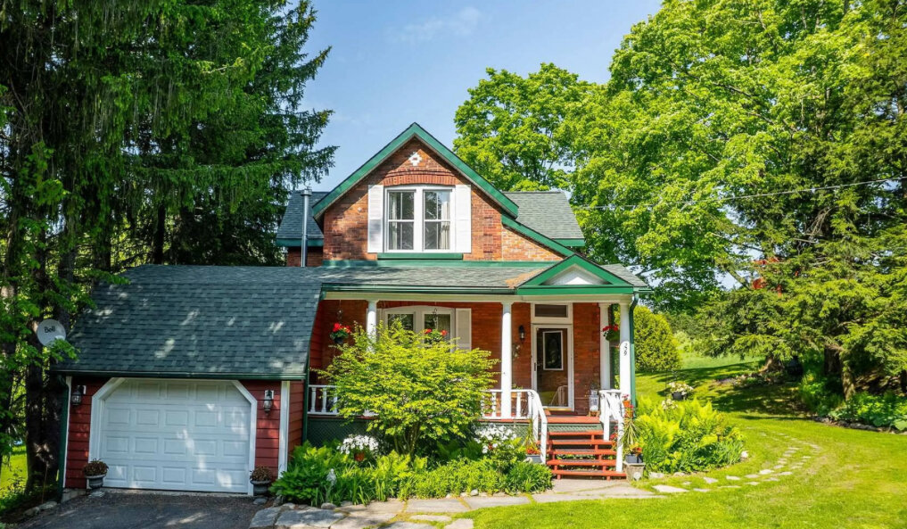 Home for sale by owner in Bracebridge, Ontario