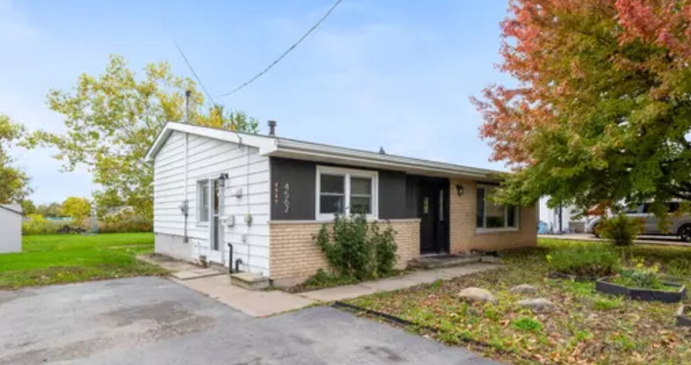 House in Lincoln, Ontario sold to Family Home Buyers