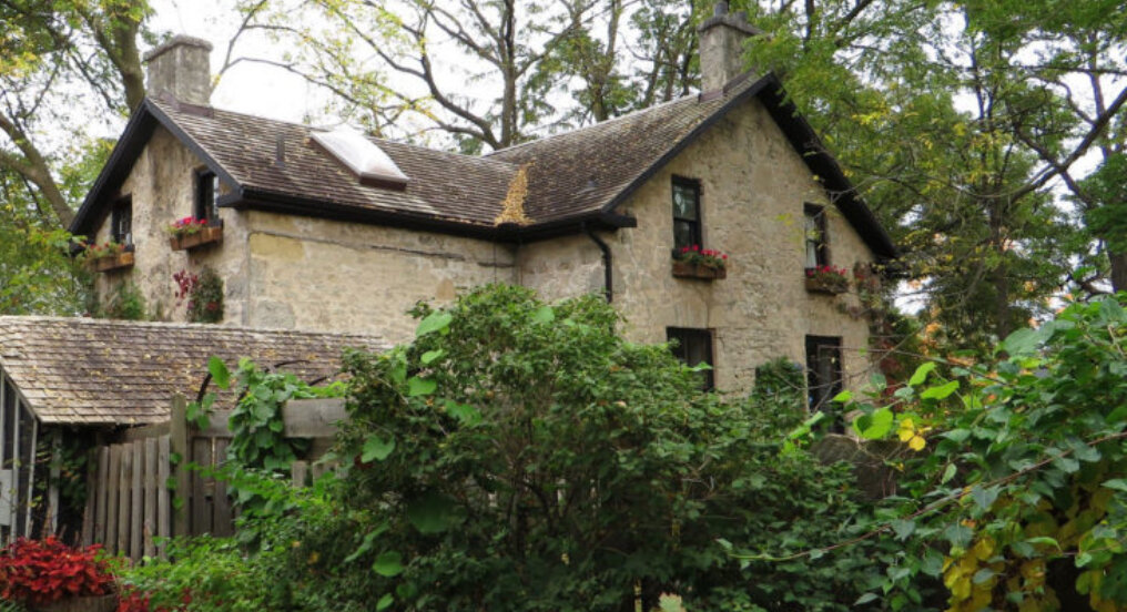 Distressed home in Elora, Ontario